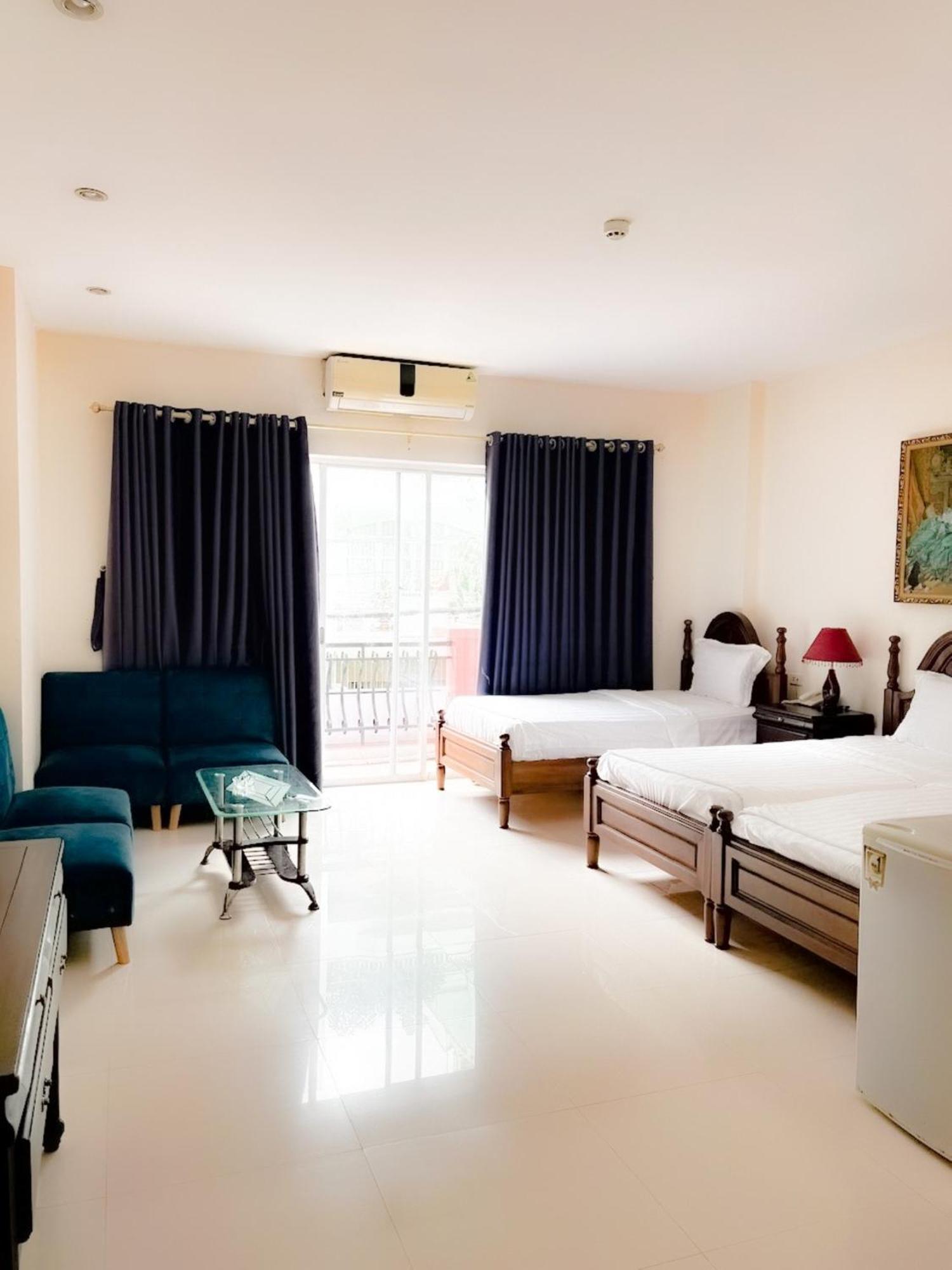 Hoang Le Khách sạn 2*