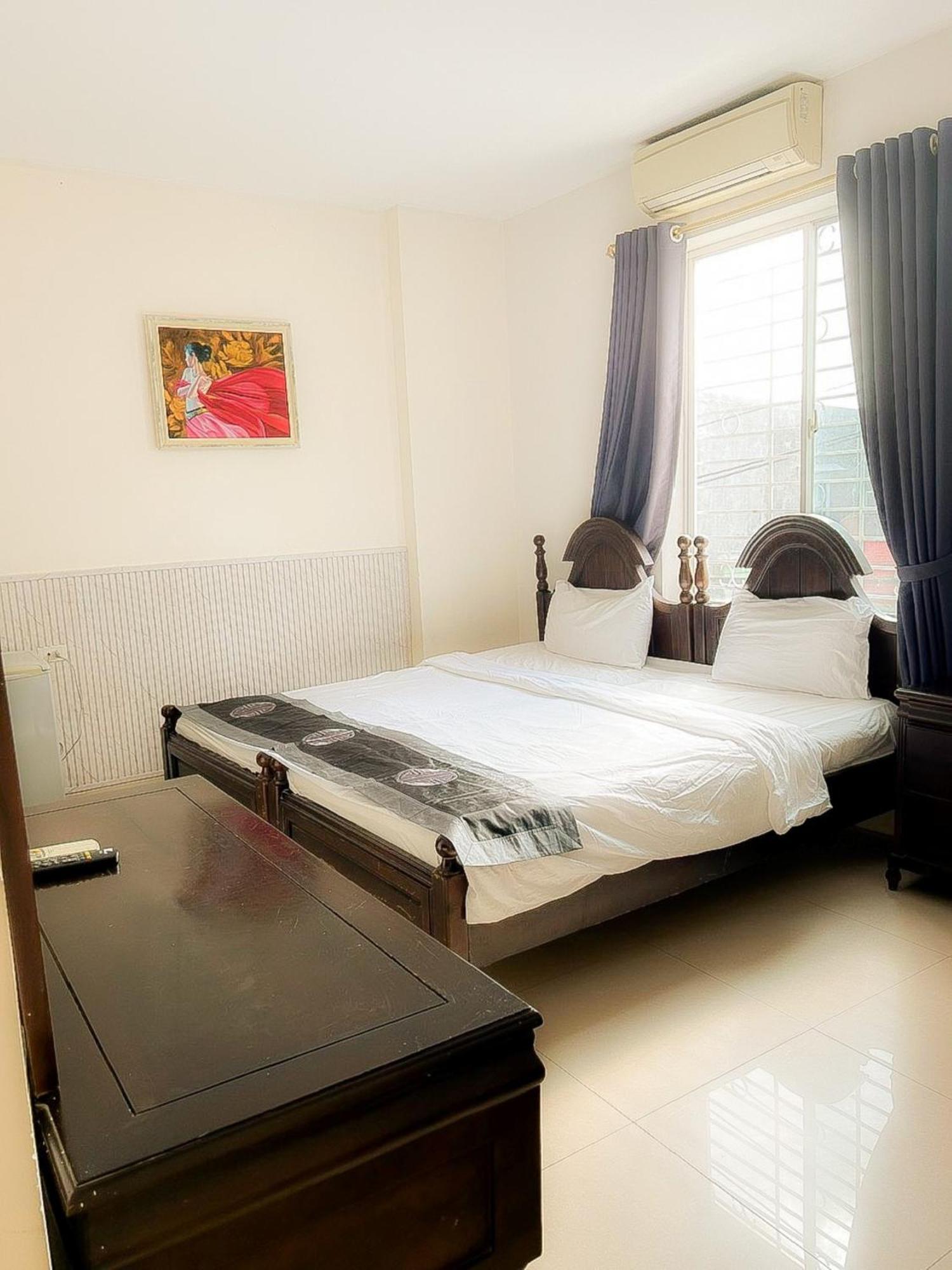 Hoang Le Khách sạn